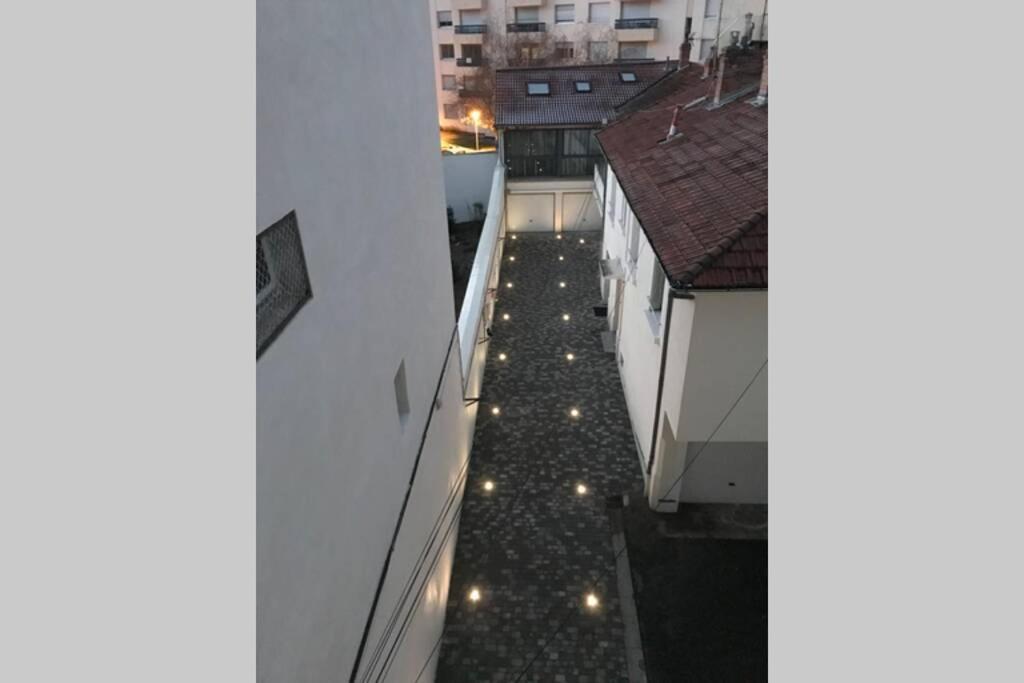 Ferienwohnung Rare Petit Cocon F1 Calme Possibilite Jacuzzi Hammam En Sus Chamalières Exterior foto