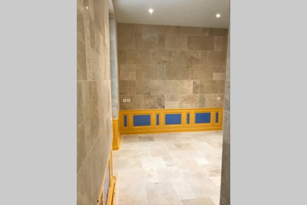 Ferienwohnung Rare Petit Cocon F1 Calme Possibilite Jacuzzi Hammam En Sus Chamalières Exterior foto